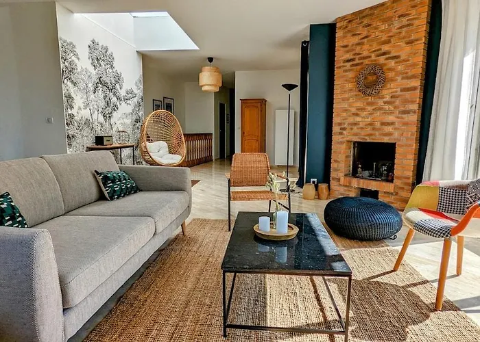 Les Hauts De Vigne - 7 Guest With Private Park *